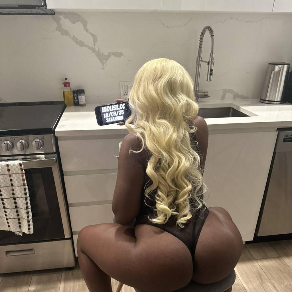 
                        Savannah
                     is Female Escorts. | Quebec City | Quebec | Canada | canadatopescorts.com 
