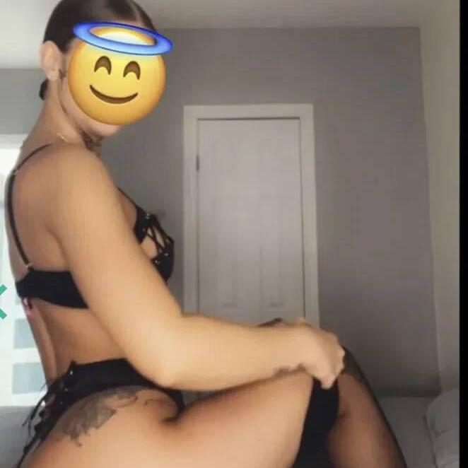 
                        Rosalie
                     is Female Escorts. | Trois Rivieres | Quebec | Canada | canadatopescorts.com 