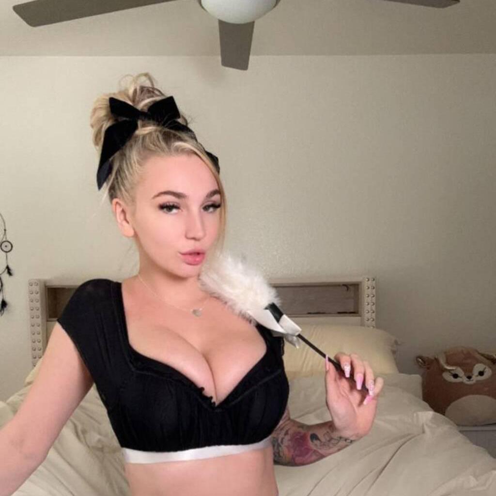 
                        Siarra lena
                     is Female Escorts. | Trois Rivieres | Quebec | Canada | canadatopescorts.com 