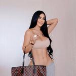 
                        EMERALD
                     is Female Escorts. | Vancouver | British Columbia | Canada | canadatopescorts.com 