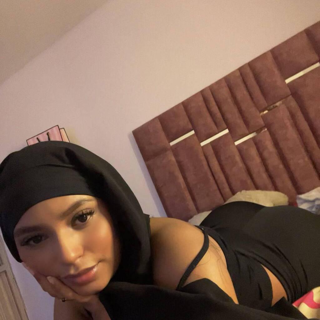 
                        Aaliyah
                     is Female Escorts. | St. Albert | Alberta | Canada | canadatopescorts.com 