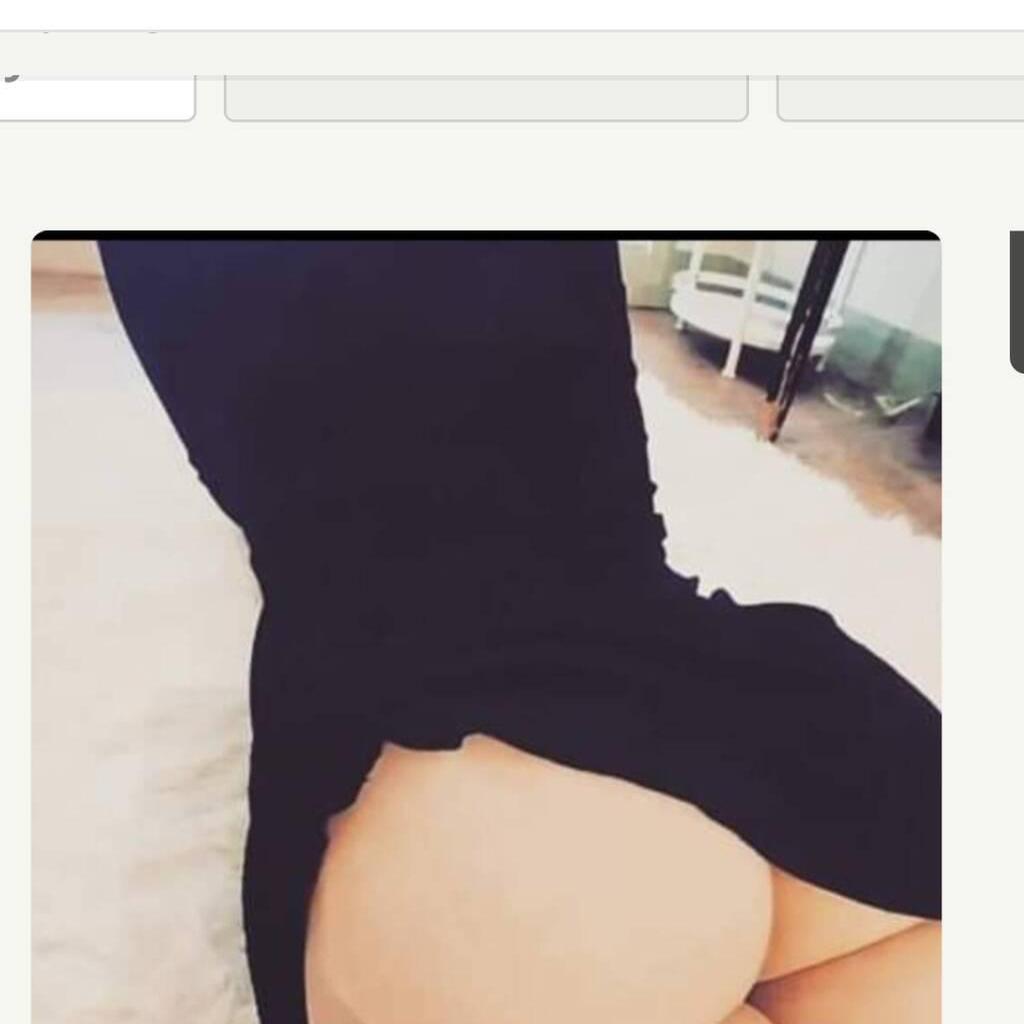 
                        Holly
                     is Female Escorts. | Nanaimo | British Columbia | Canada | canadatopescorts.com 