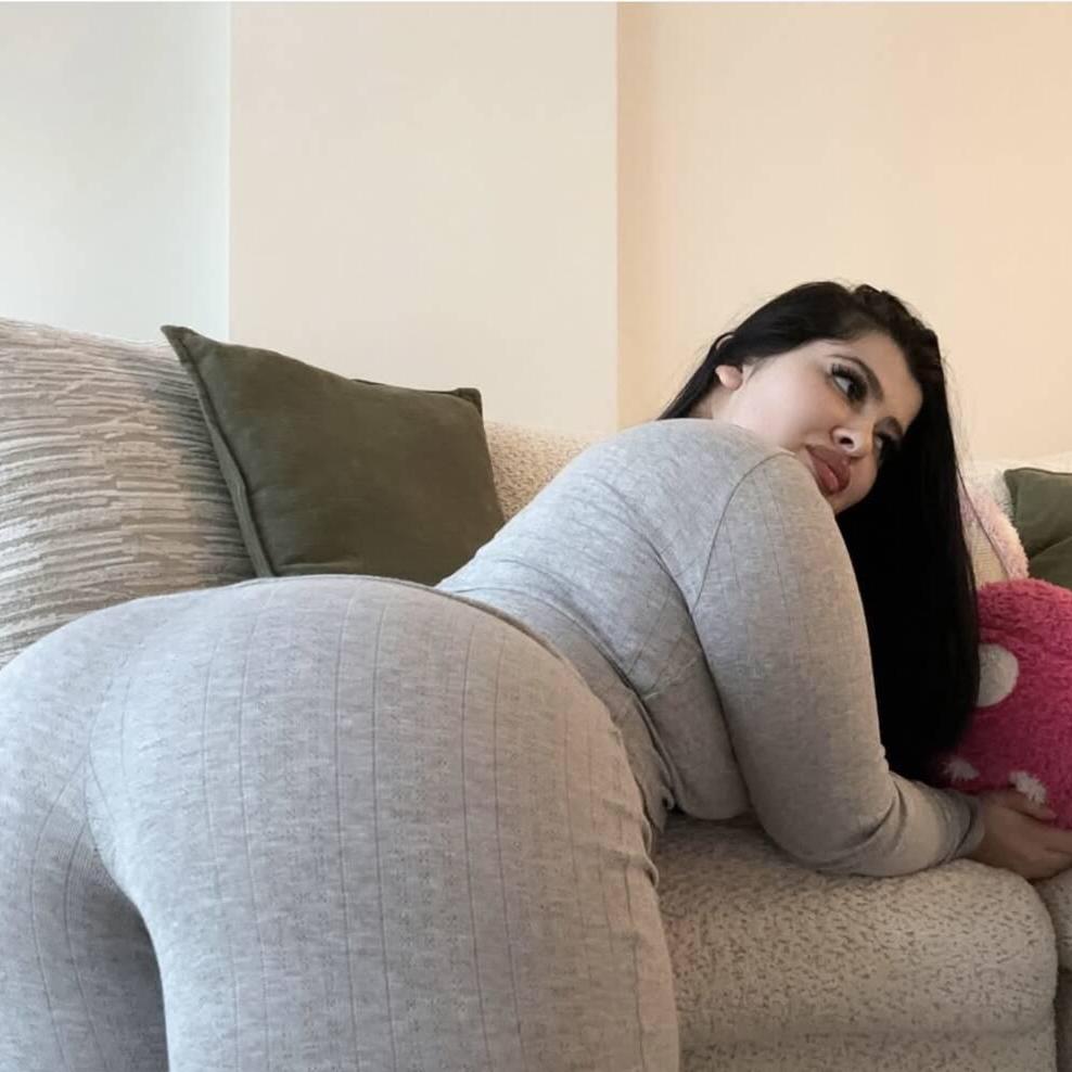 
                        Jennie
                     is Female Escorts. | Trois Rivieres | Quebec | Canada | canadatopescorts.com 