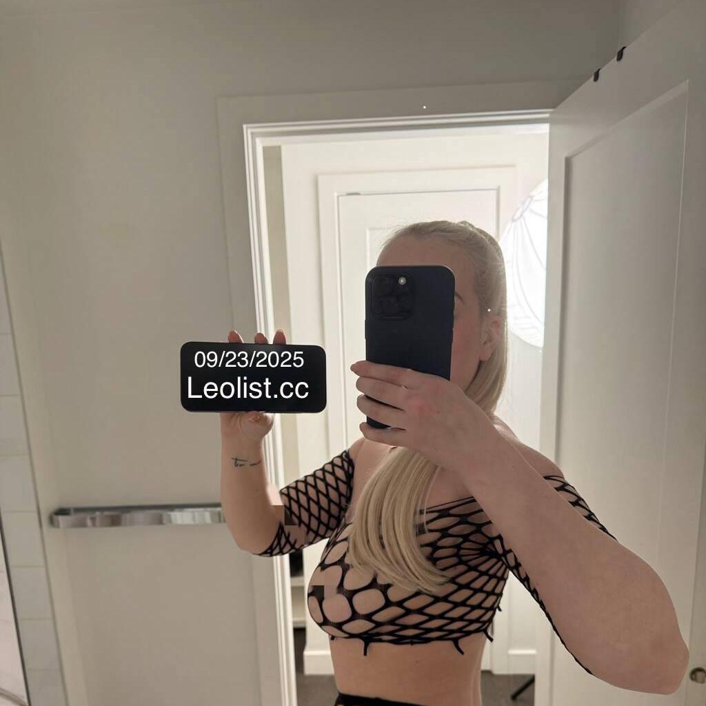 
                        fennel & upper wellington
                     is Female Escorts. | Hamilton | Ontario | Canada | canadatopescorts.com 