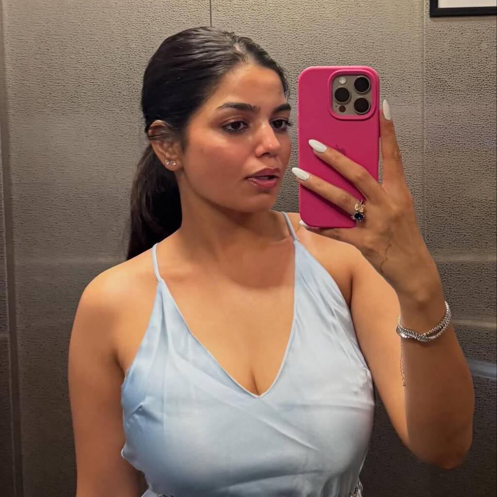 
                        Simmi Brar
                     is Female Escorts. | Toronto | Ontario | Canada | canadatopescorts.com 