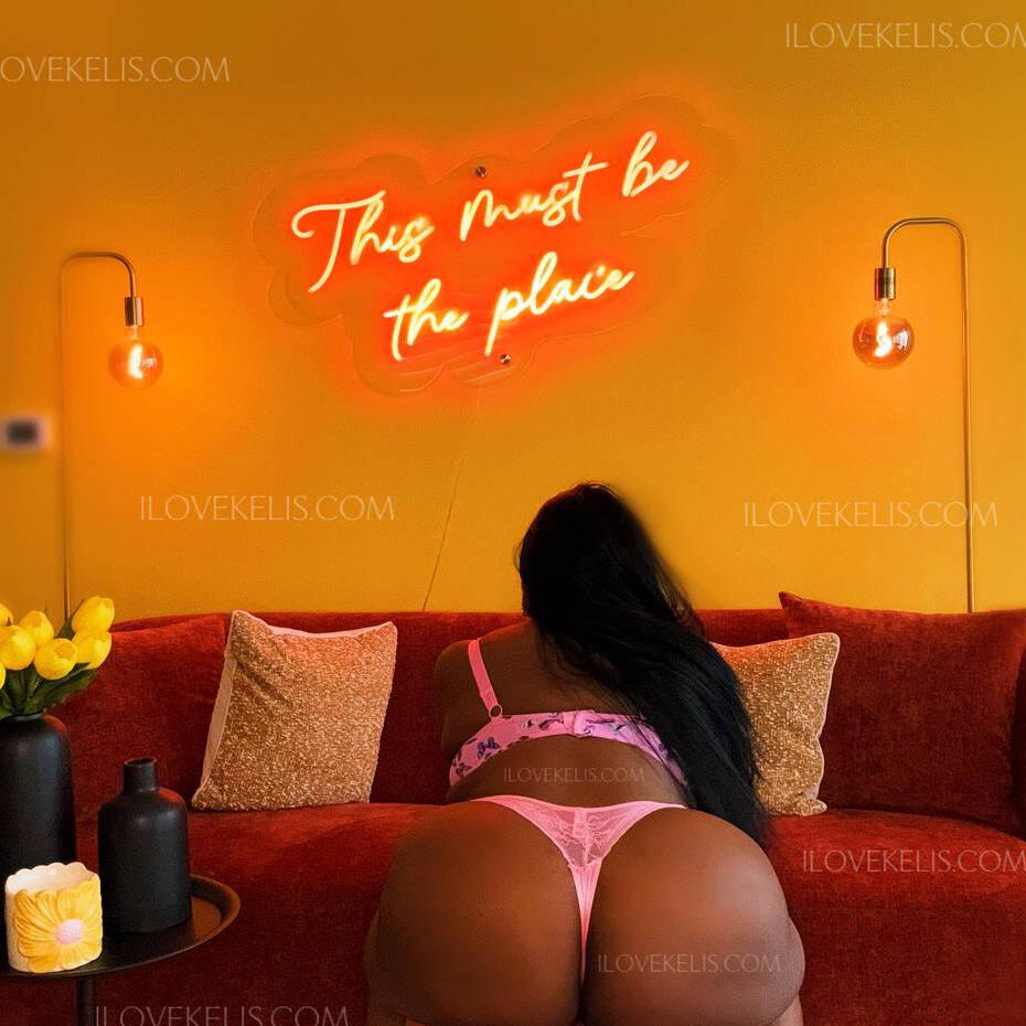 
                        KELIS
                     is Female Escorts. | Guelph | Ontario | Canada | canadatopescorts.com 