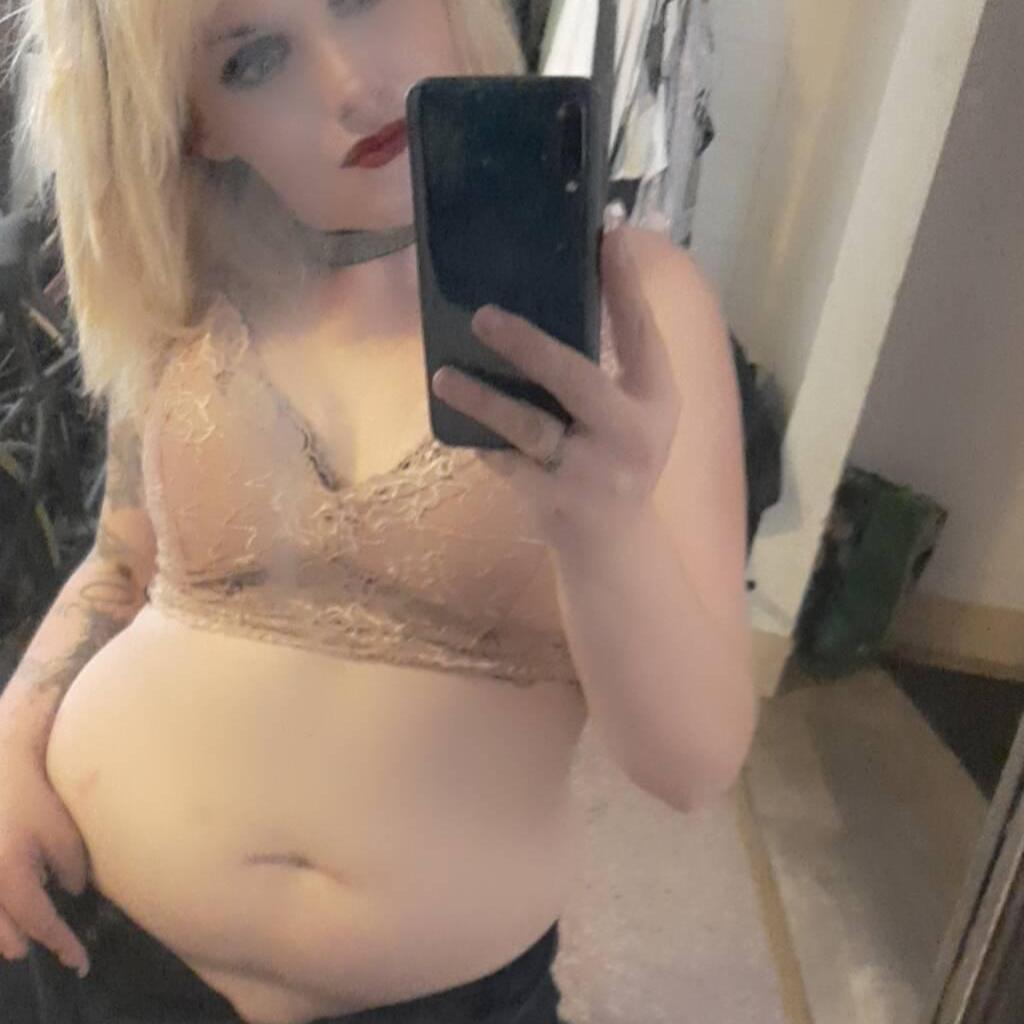 
                        Dakota Lee
                     is Female Escorts. | Grande Prairie | Alberta | Canada | canadatopescorts.com 