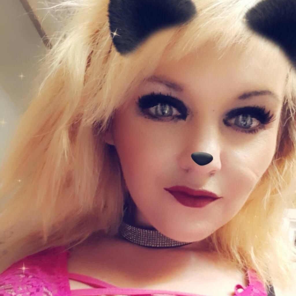 
                        Dakota Lee
                     is Female Escorts. | Grande Prairie | Alberta | Canada | canadatopescorts.com 