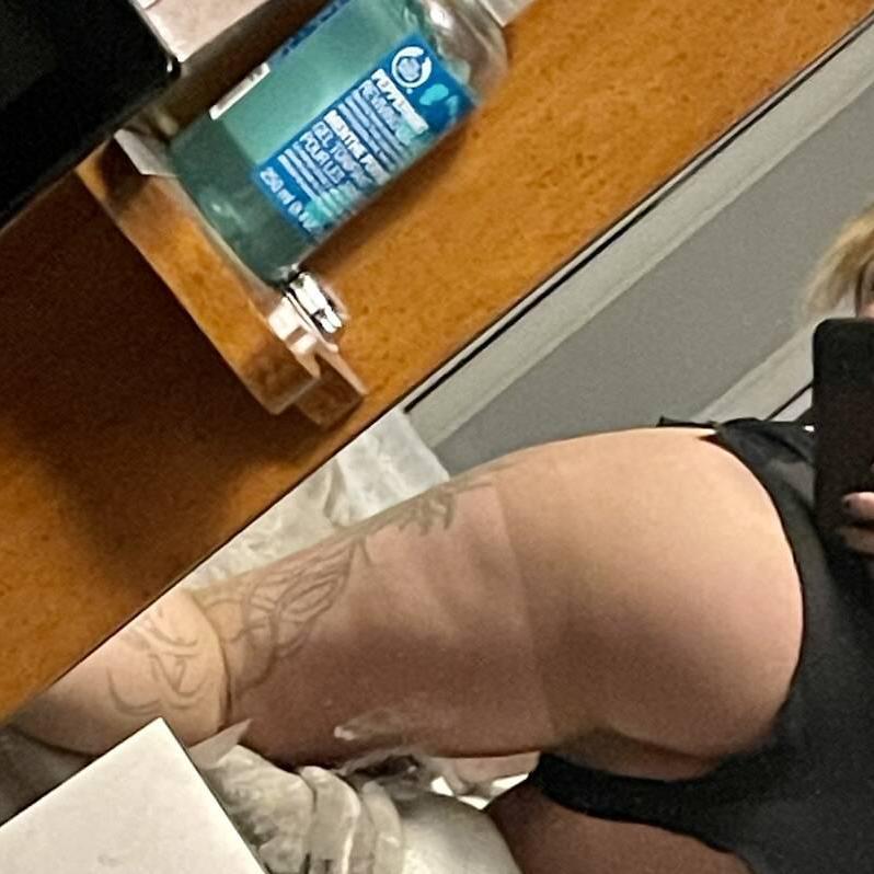 
                        Dakota Lee
                     is Female Escorts. | Grande Prairie | Alberta | Canada | canadatopescorts.com 