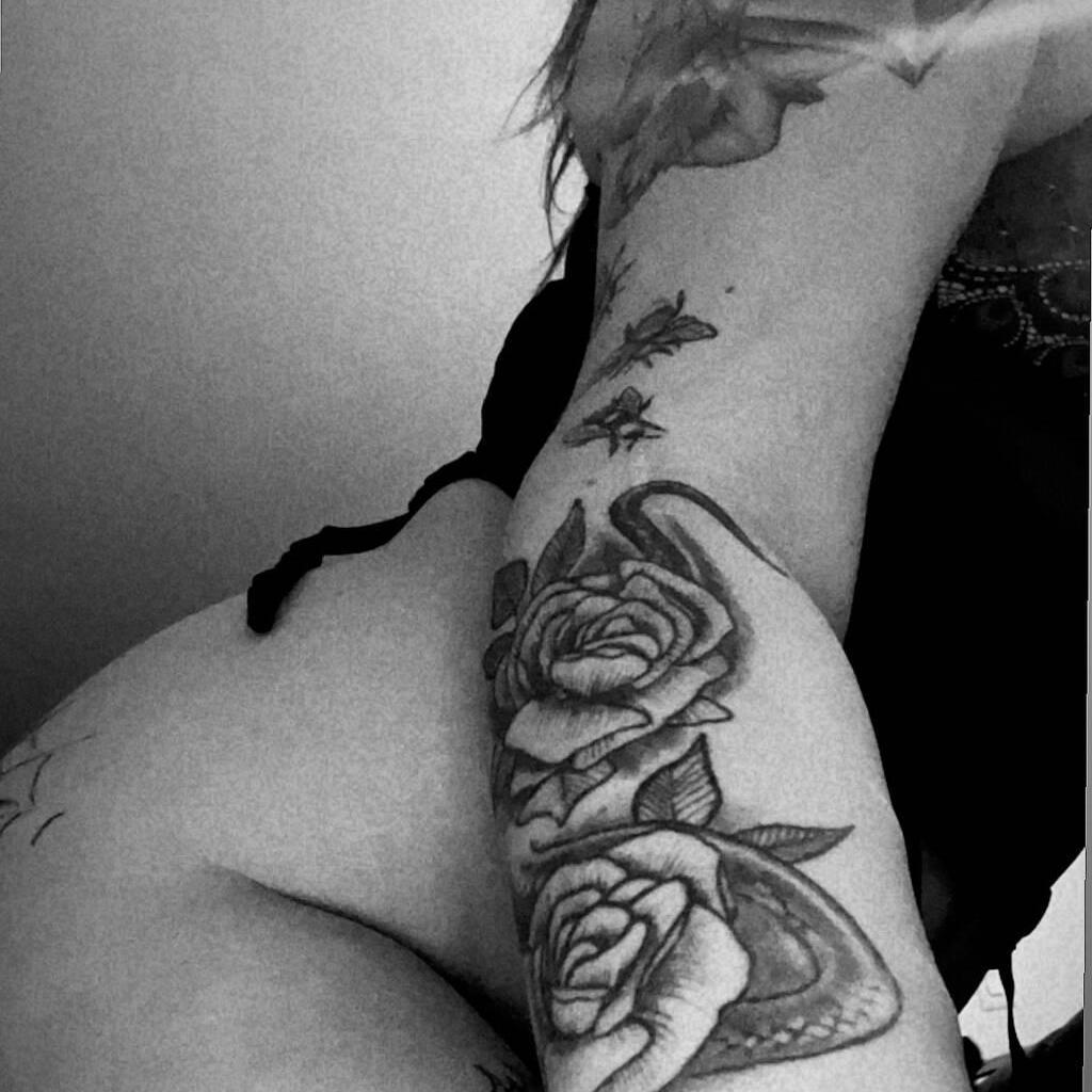 
                        Hannah
                     is Female Escorts. | Montreal | Quebec | Canada | canadatopescorts.com 