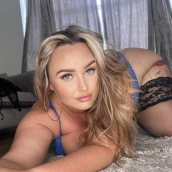 
                        Rosie
                     is Female Escorts. | Toronto | Ontario | Canada | canadatopescorts.com 