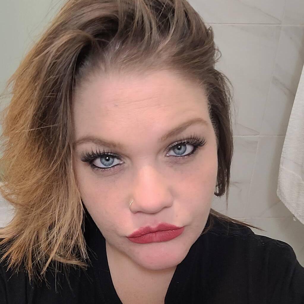 
                        Taylor
                     is Female Escorts. | Toronto | Ontario | Canada | canadatopescorts.com 