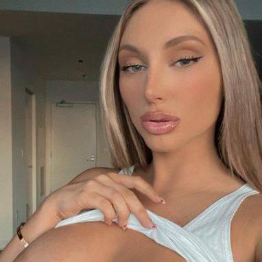 
                        Zariana
                     is Female Escorts. | Winnipeg | Manitoba | Canada | canadatopescorts.com 