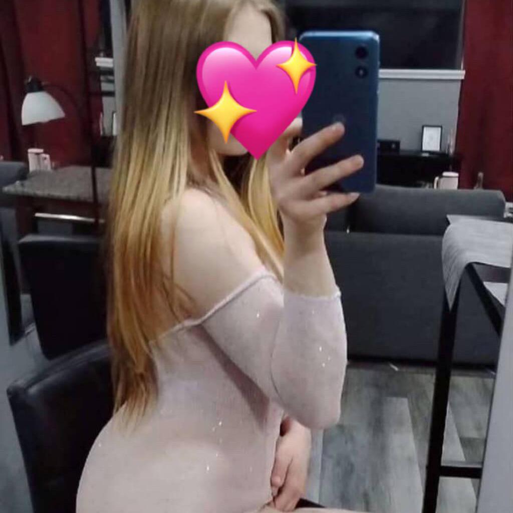 
                        Leah
                     is Female Escorts. | Kingston | Ontario | Canada | canadatopescorts.com 