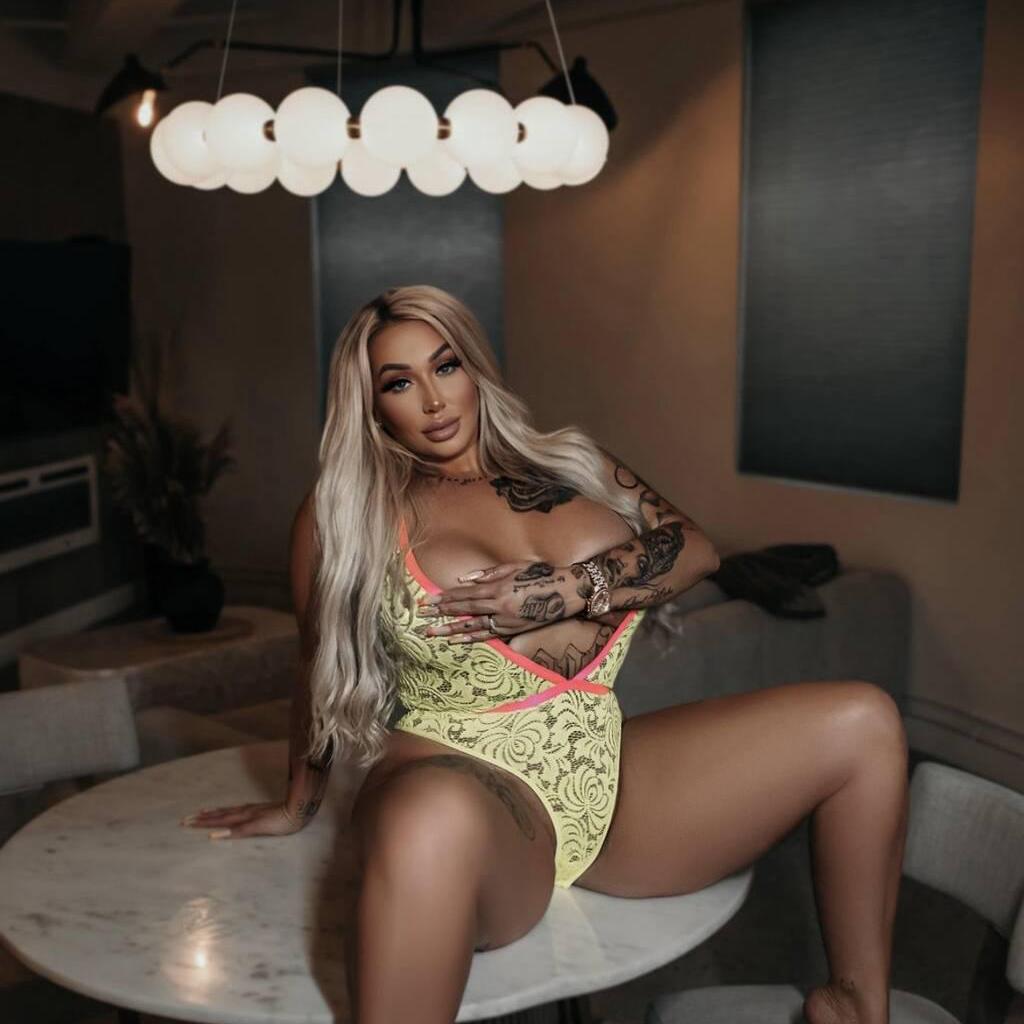 
                        Kayla
                     is Female Escorts. | Saskatoon | Saskatchewan | Canada | canadatopescorts.com 
