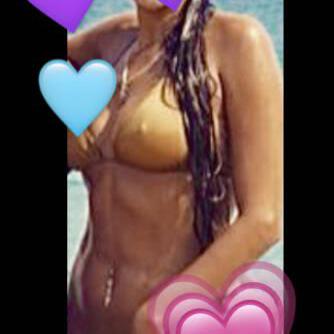 
                        Vivienne
                     is Female Escorts. | Vancouver | British Columbia | Canada | canadatopescorts.com 