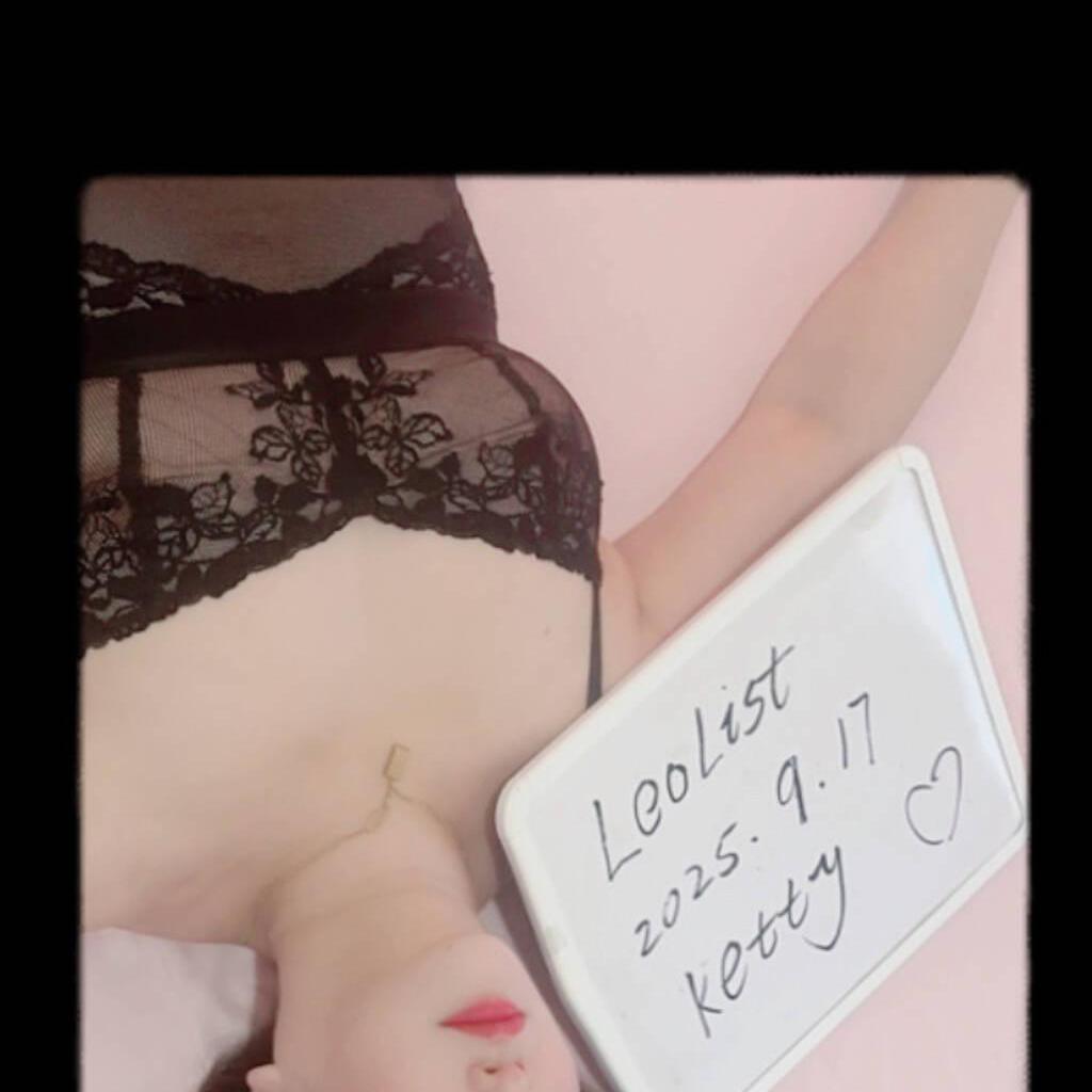 
                        Coco
                     is Female Escorts. | Calgary | Alberta | Canada | canadatopescorts.com 