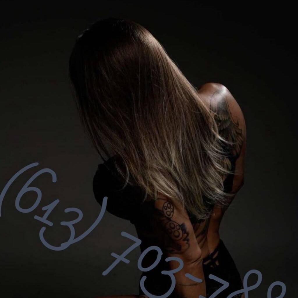 
                        Madison Moore
                     is Female Escorts. | Kingston | Ontario | Canada | canadatopescorts.com 