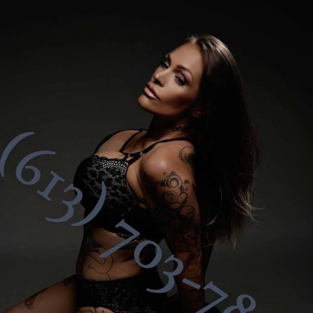 
                        Madison Moore
                     is Female Escorts. | Kingston | Ontario | Canada | canadatopescorts.com 