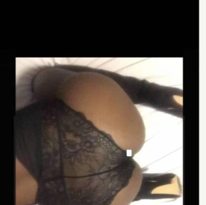 
                        Lola
                     is Female Escorts. | Edmonton | Alberta | Canada | canadatopescorts.com 