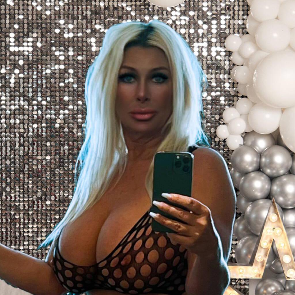 
                        NIKI VALHALLA
                     is Female Escorts. | Peace River Country | British Columbia | Canada | canadatopescorts.com 