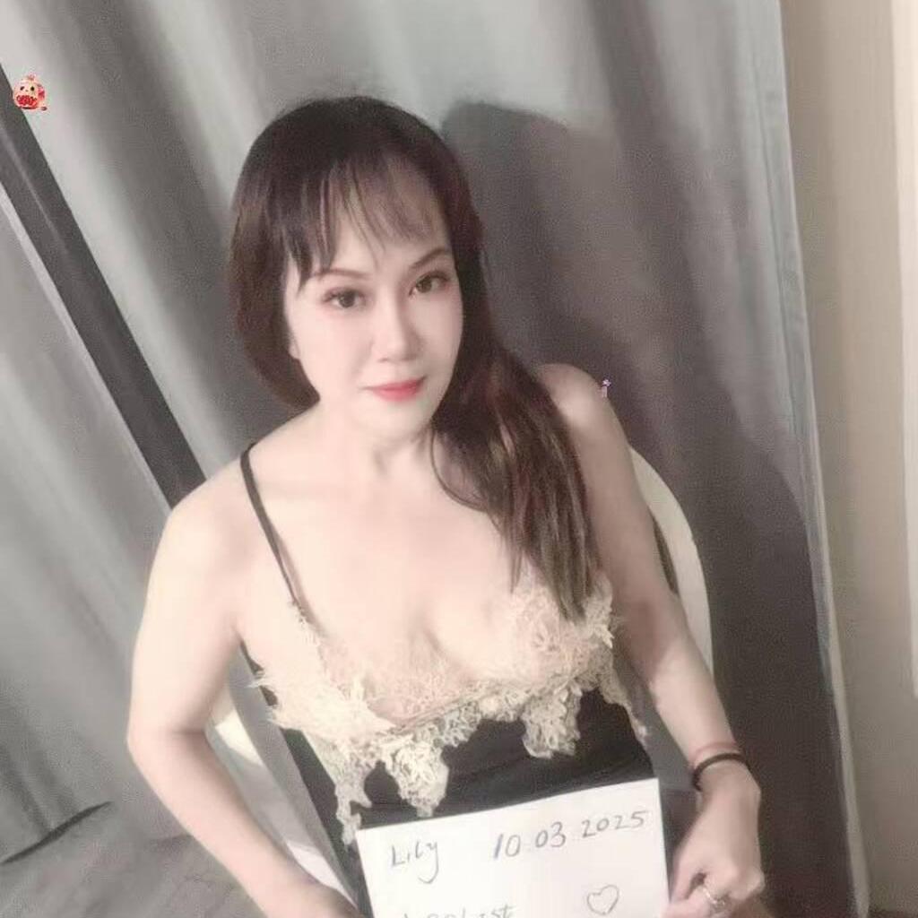 
                        Money8259834814
                     is Female Escorts. | Edmonton | Alberta | Canada | canadatopescorts.com 