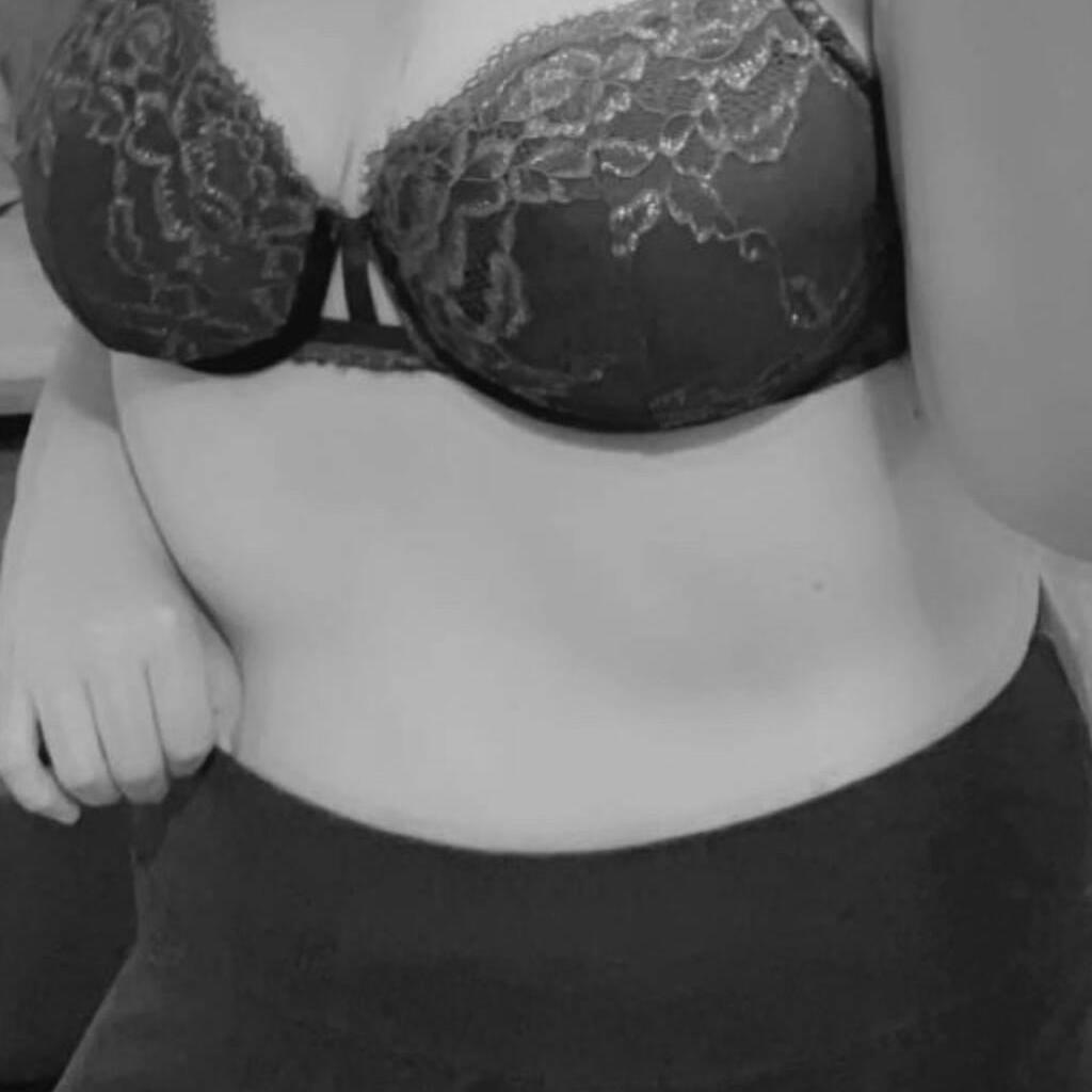 
                        Sav
                     is Female Escorts. | Cornwall | Ontario | Canada | canadatopescorts.com 