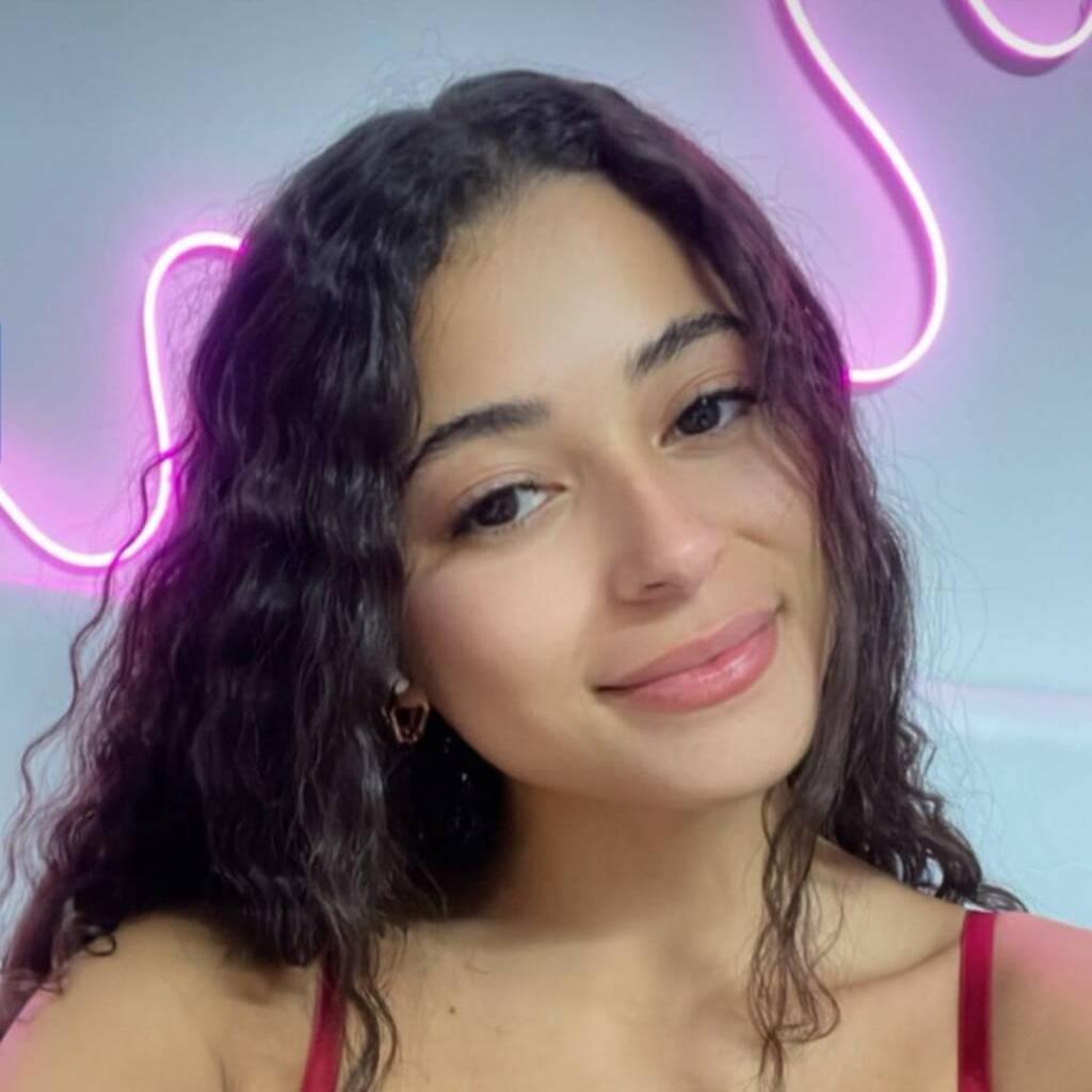 
                        Flora
                     is Female Escorts. | Ottawa | Ontario | Canada | canadatopescorts.com 