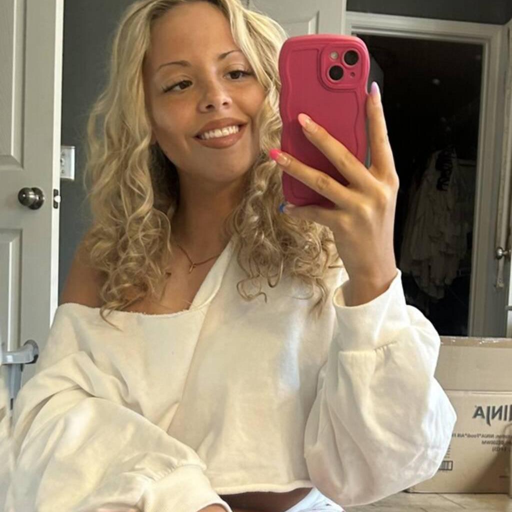 
                        Bianca
                     is Female Escorts. | Chatham | Ontario | Canada | canadatopescorts.com 