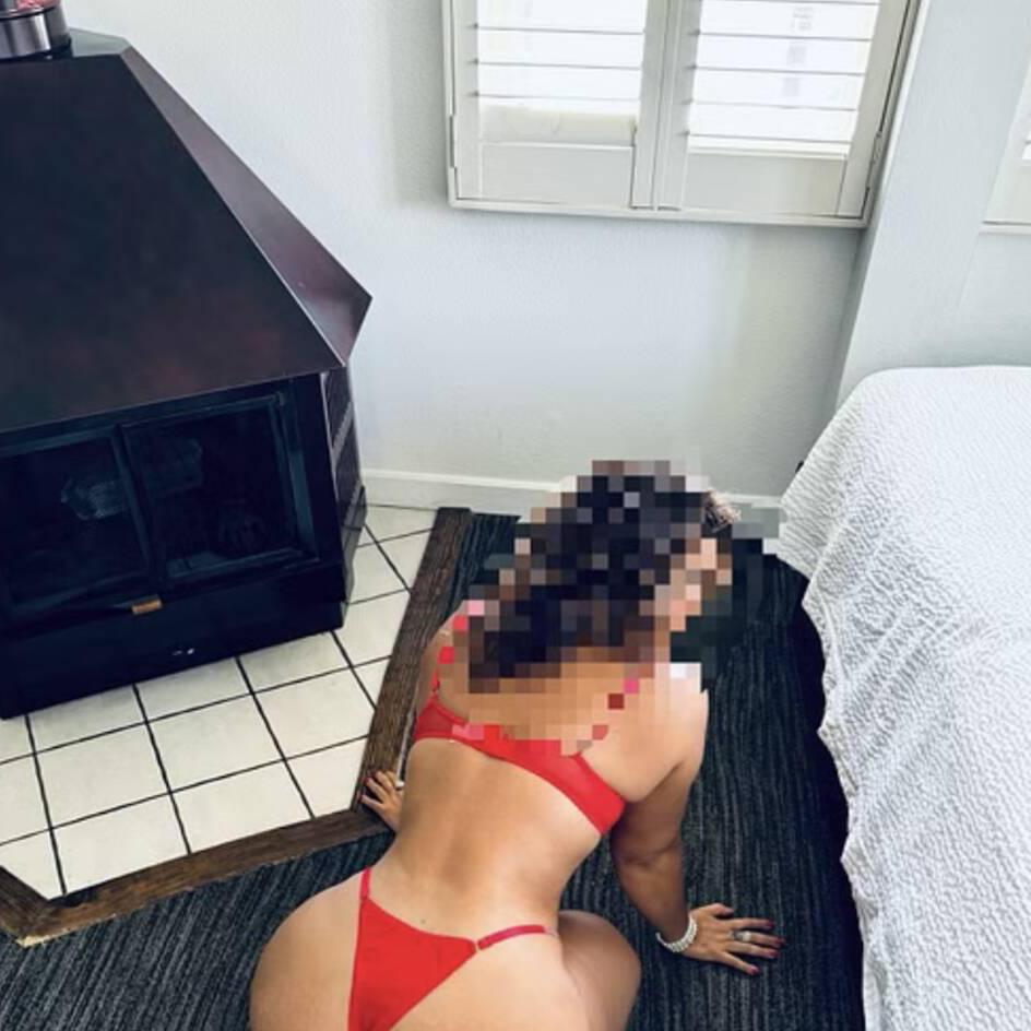 
                        Valentina
                     is Female Escorts. | Quebec City | Quebec | Canada | canadatopescorts.com 