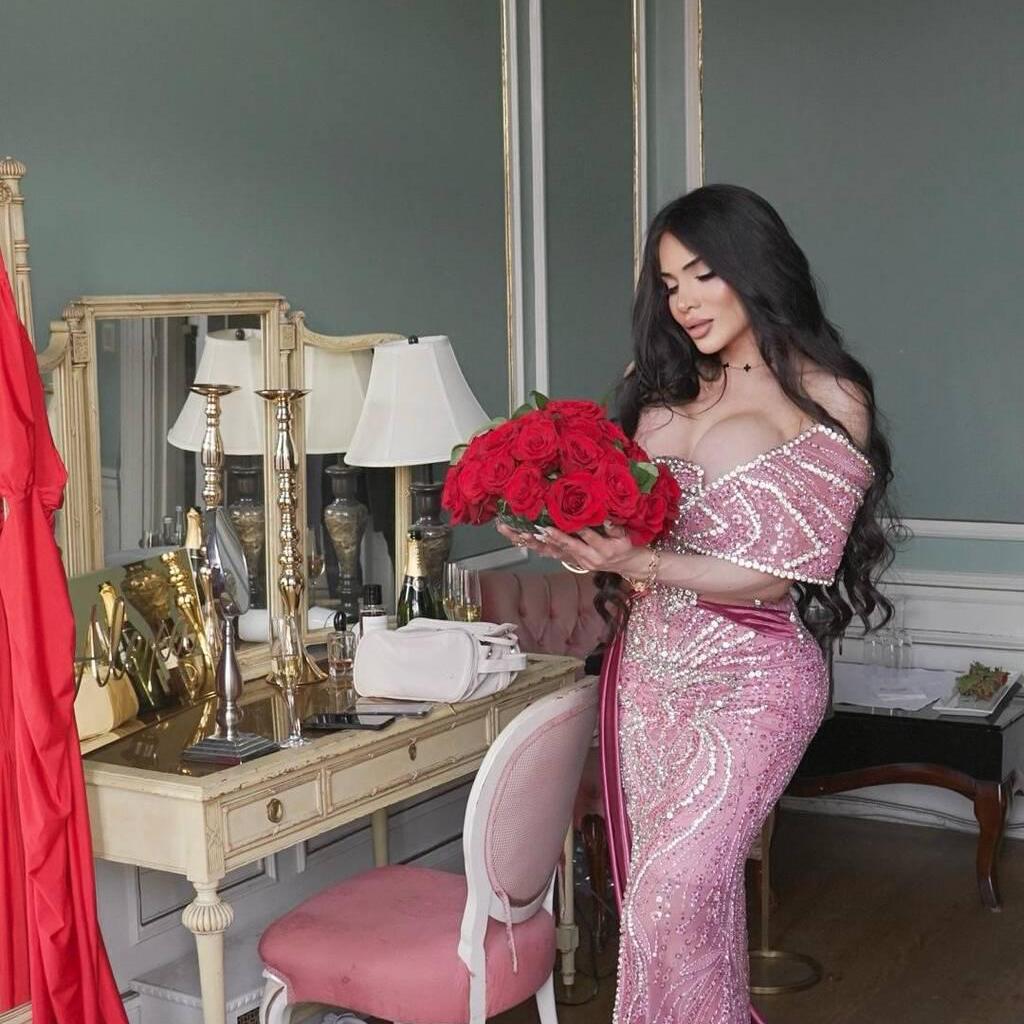 
                        MEXICAN BARBIE
                     is Female Escorts. | Calgary | Alberta | Canada | canadatopescorts.com 