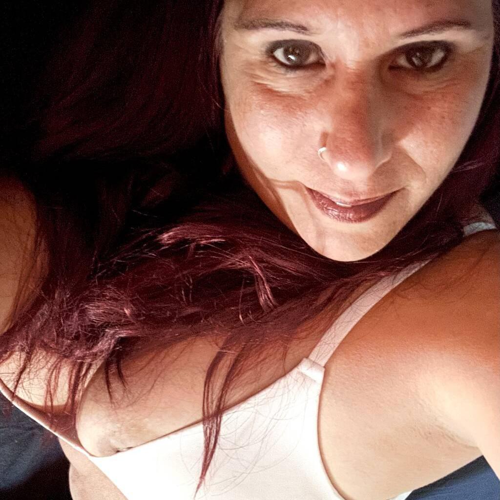 
                        Amore Ryder/Scarlett P
                     is Female Escorts. | Calgary | Alberta | Canada | canadatopescorts.com 