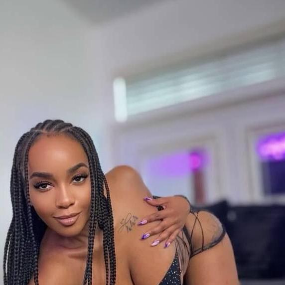 
                        Celina
                     is Female Escorts. | Ft Mcmurray | Alberta | Canada | canadatopescorts.com 