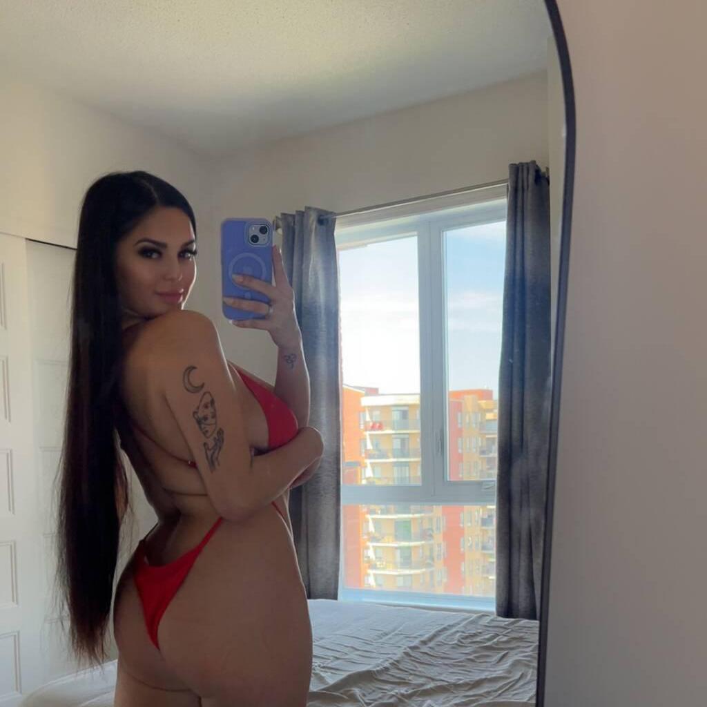 
                        Katalina
                     is Female Escorts. | Quebec City | Quebec | Canada | canadatopescorts.com 