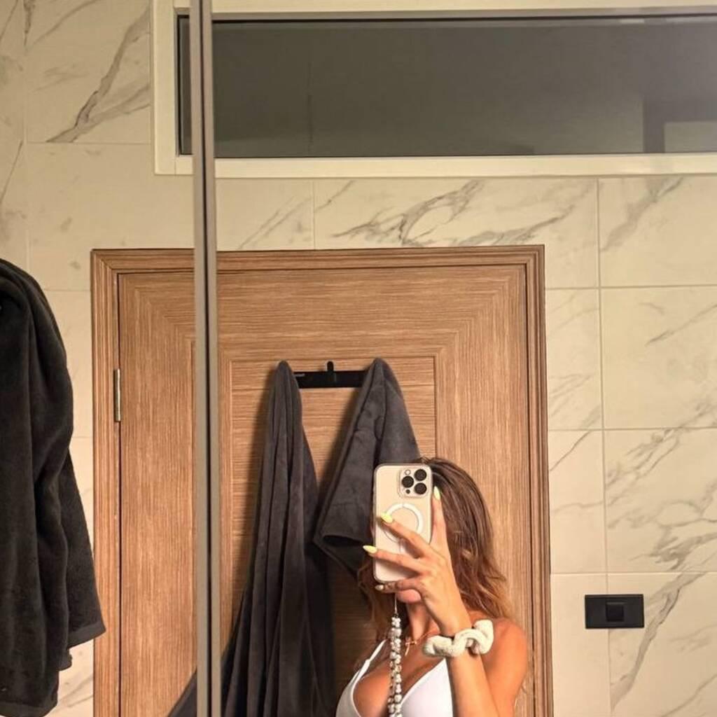 
                        Emma
                     is Female Escorts. | Sherbrooke | Quebec | Canada | canadatopescorts.com 