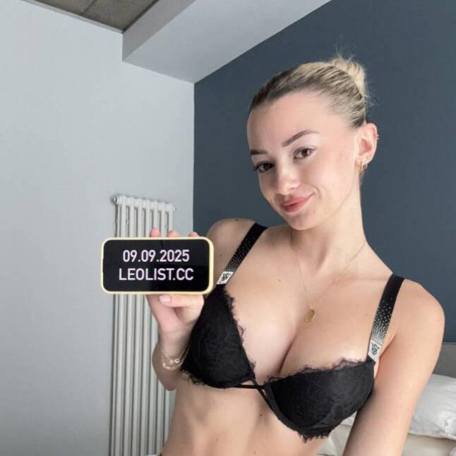 
                        Eva
                     is Female Escorts. | Lethbridge | Alberta | Canada | canadatopescorts.com 