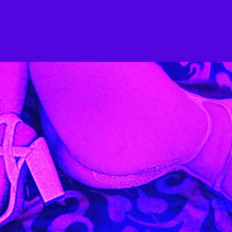 
                        Hazey
                     is Female Escorts. | Moncton | New Brunswick | Canada | canadatopescorts.com 