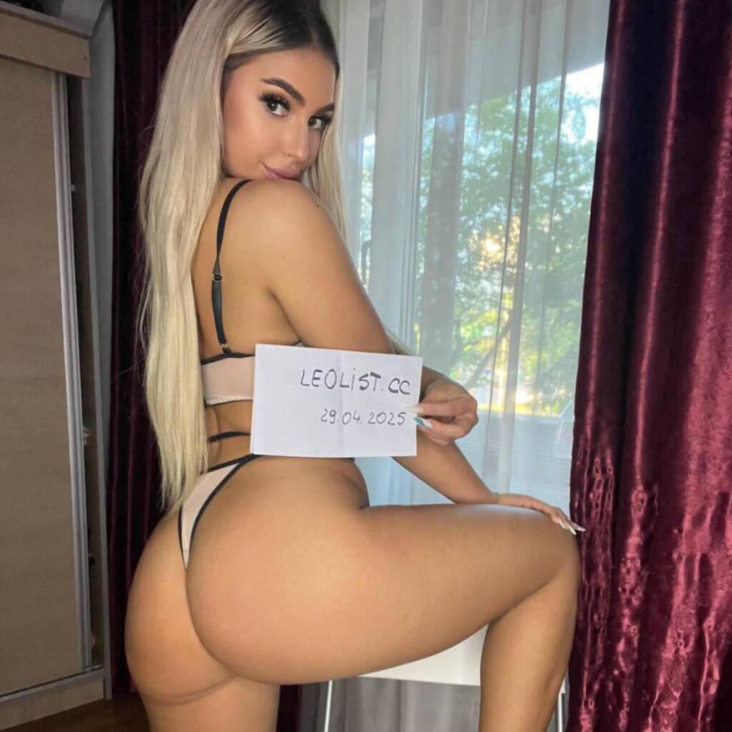 
                        Sabrina
                     is Female Escorts. | Quebec City | Quebec | Canada | canadatopescorts.com 