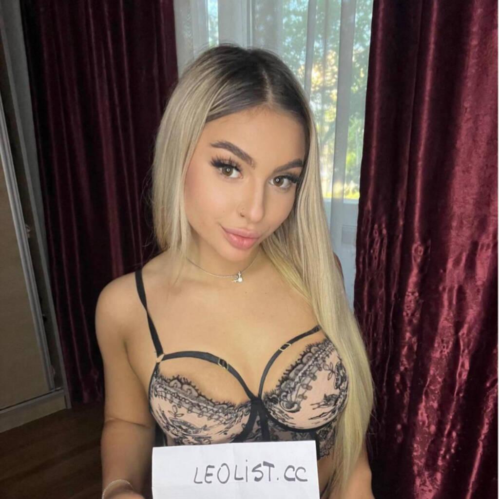 
                        Sabrina
                     is Female Escorts. | Quebec City | Quebec | Canada | canadatopescorts.com 