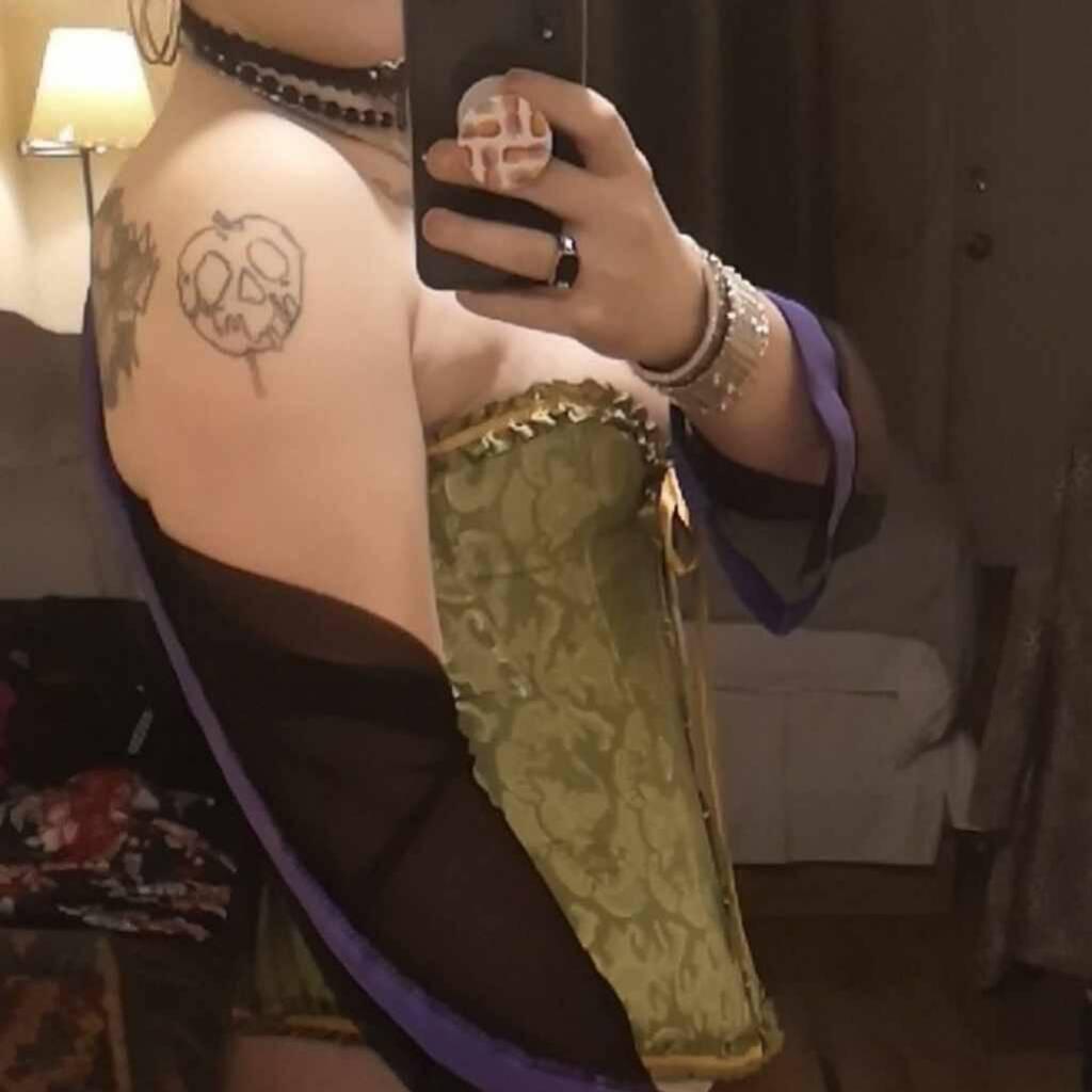 
                        Gypsy Rose
                     is Female Escorts. | Kelowna | British Columbia | Canada | canadatopescorts.com 