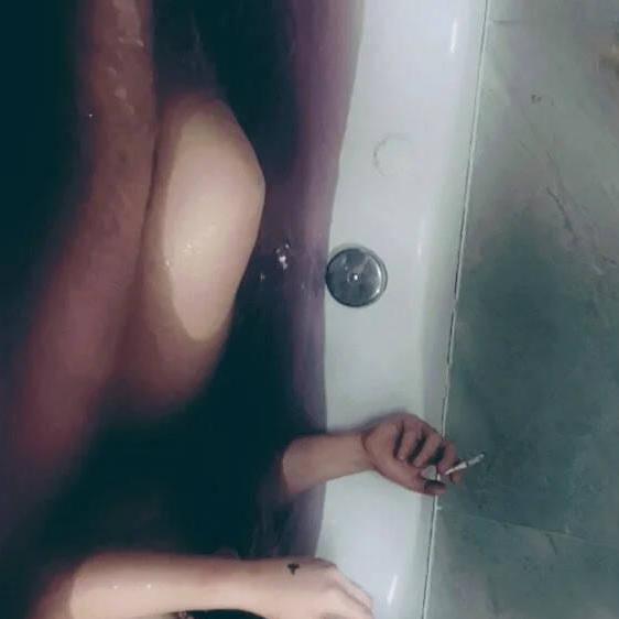 
                        Gypsy Rose
                     is Female Escorts. | Kelowna | British Columbia | Canada | canadatopescorts.com 