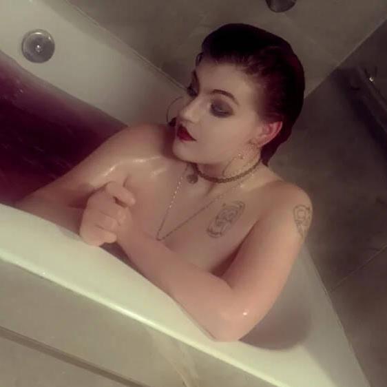 
                        Gypsy Rose
                     is Female Escorts. | Kelowna | British Columbia | Canada | canadatopescorts.com 