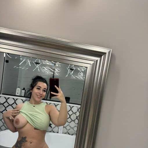 
                        LEAH
                     is Female Escorts. | Prince George | British Columbia | Canada | canadatopescorts.com 