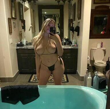 
                        Roselyne
                     is Female Escorts. | Sherbrooke | Quebec | Canada | canadatopescorts.com 