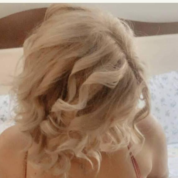 
                        BENTLEE
                     is Female Escorts. | Niagara | Ontario | Canada | canadatopescorts.com 