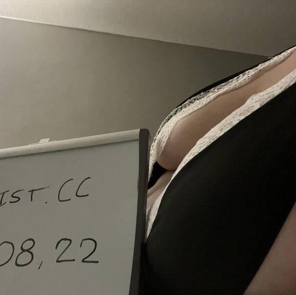 
                        Molly
                     is Female Escorts. | Hamilton | Ontario | Canada | canadatopescorts.com 