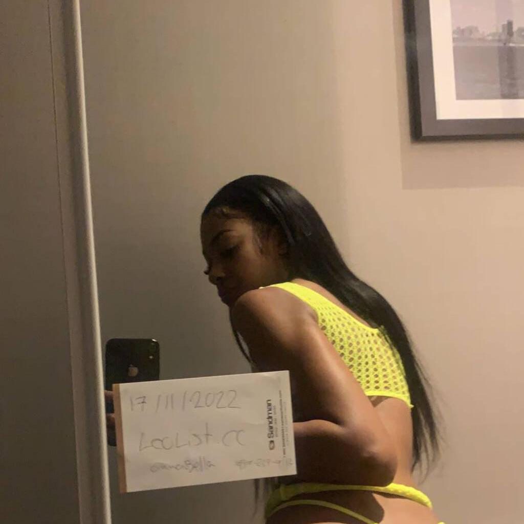 
                        Emily Carter
                     is Female Escorts. | Saskatoon | Saskatchewan | Canada | canadatopescorts.com 