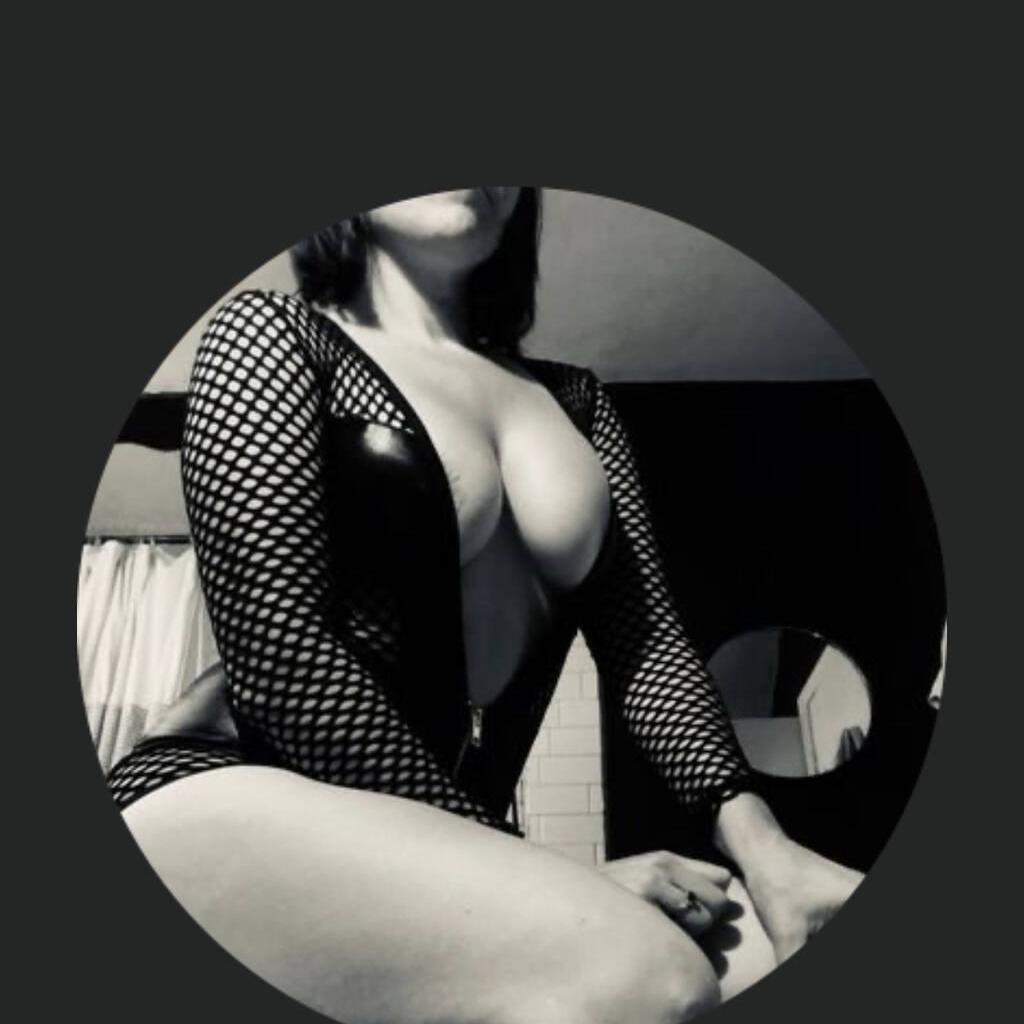 
                        Melody Merlot
                     is Female Escorts. | Saskatoon | Saskatchewan | Canada | canadatopescorts.com 