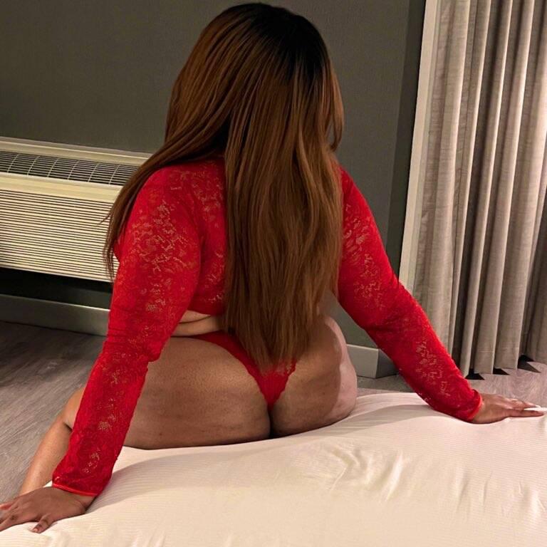 
                        Hunnie
                     is Female Escorts. | Kitchener | Ontario | Canada | canadatopescorts.com 
