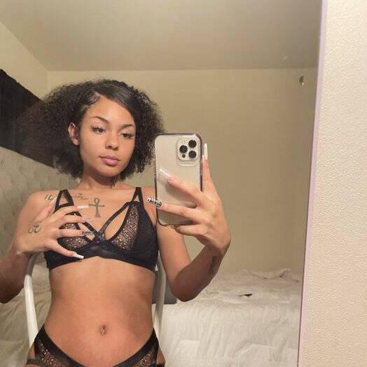 
                        Leacy
                     is Female Escorts. | Montreal | Quebec | Canada | canadatopescorts.com 